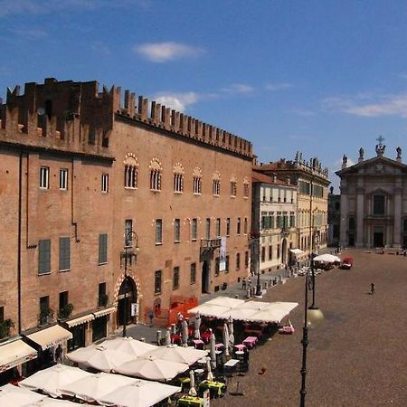 Due Guerrieri Mantova Hotel ภายนอก รูปภาพ